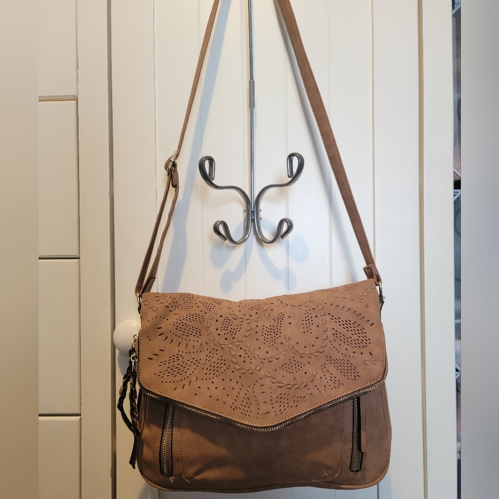 Zip Closure Woven Flap Crossbody Bag